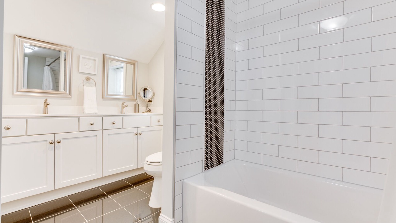 Photo of Bathroom in Middleburg