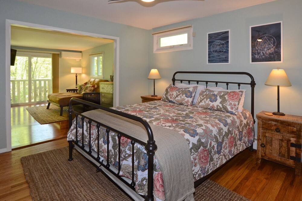 Photo of Bedroom in Woodstock