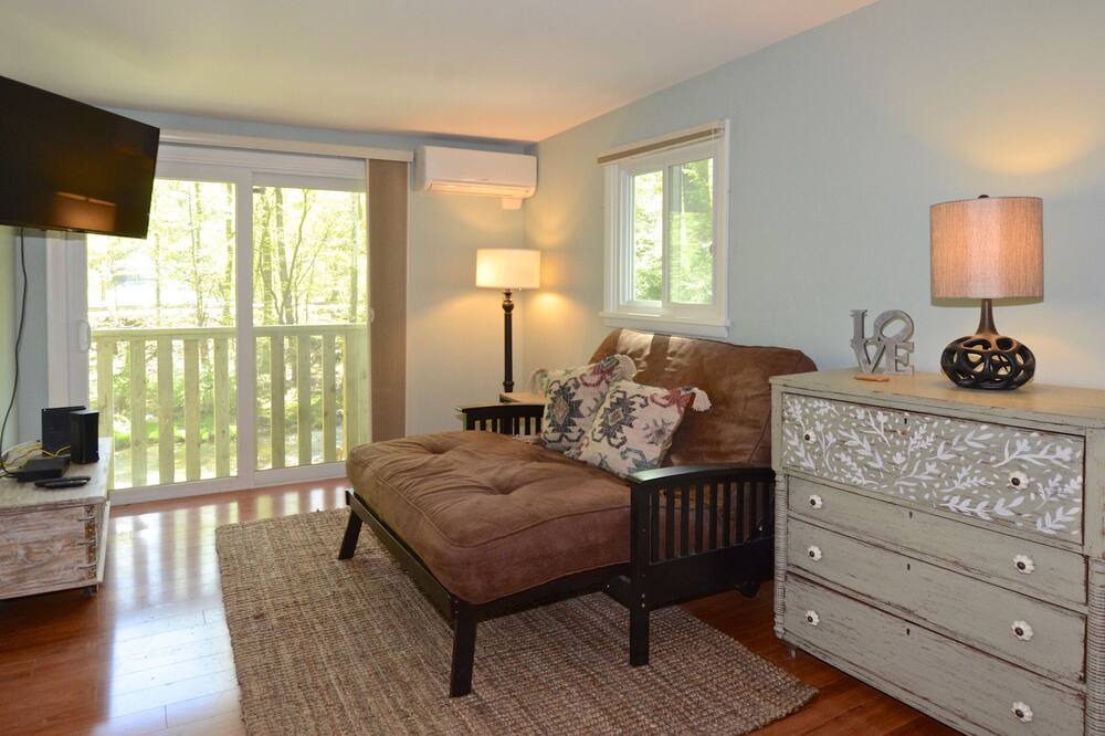 Photo of Livingroom in Woodstock
