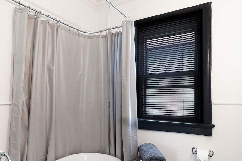 Photo of Bathroom in Albright