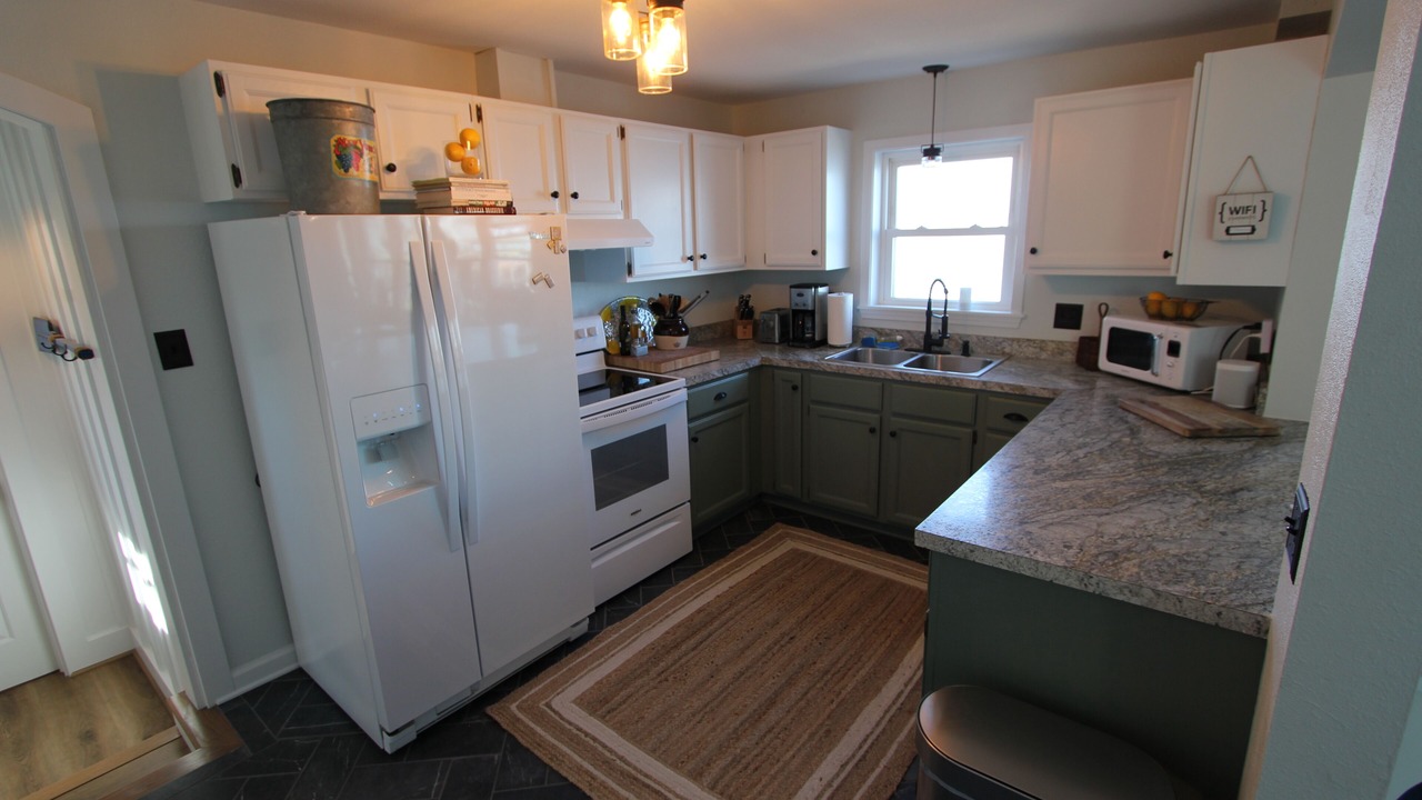 Photo of Kitchen in Romulus