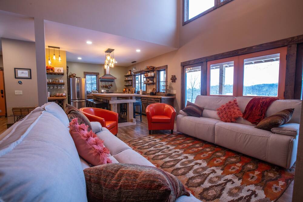 Photo of Livingroom in Mendon