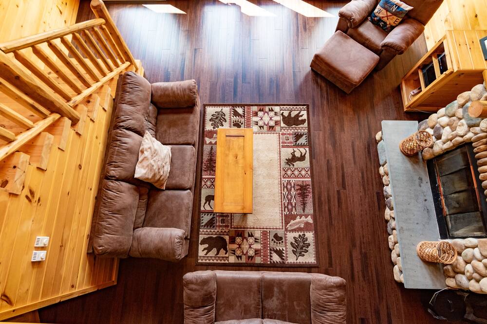 Photo of Livingroom in South Kortright
