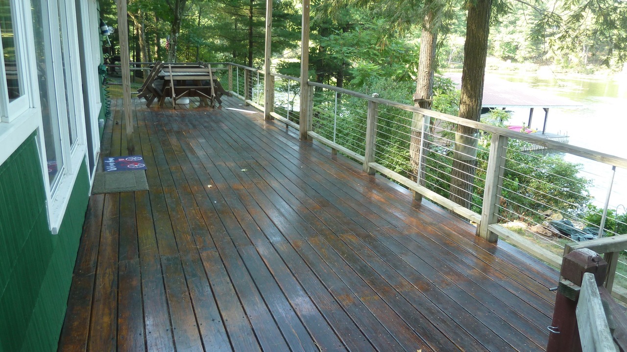 Photo of Patio Balcony in Redwood
