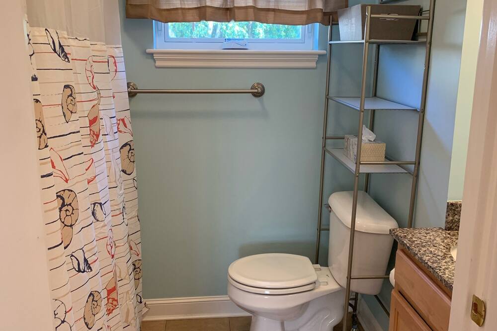 Photo of Bathroom in Kennebunkport