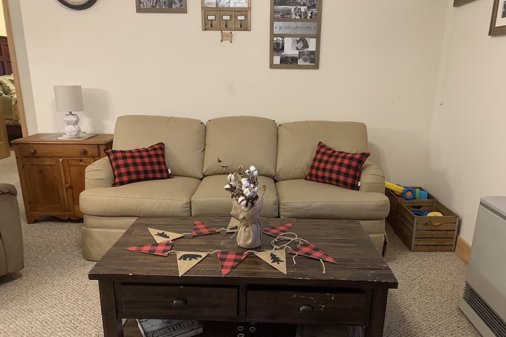 Photo of Bedroom in Woodsville