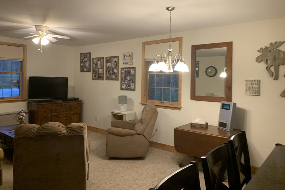 Photo of Livingroom in Woodsville