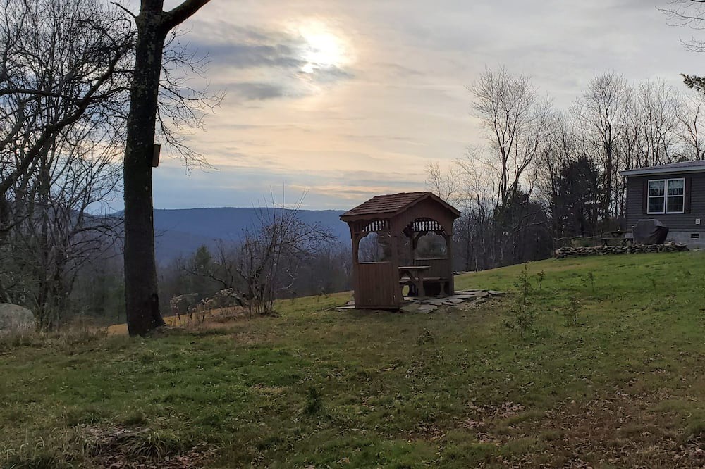 Photo of Outdoor in Town of Denning
