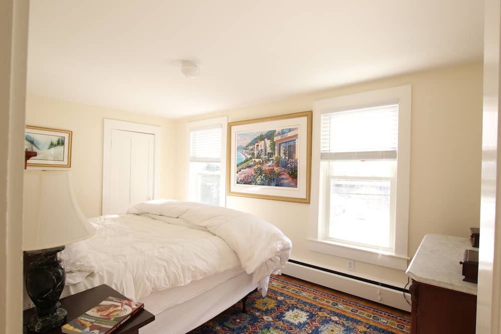 Photo of Bedroom in Pittsford