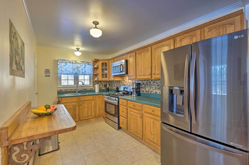 Photo of Kitchen in Hollowville