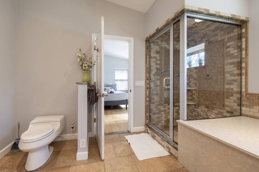 Photo of Bathroom in Town of Schodack