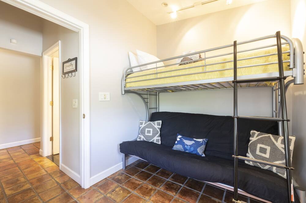 Photo of Bedroom in Town of Schodack