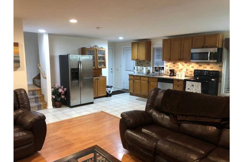 Photo of Livingroom in Londonderry