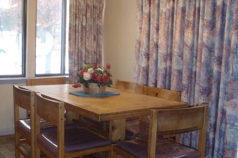 Photo of Kitchen in Tamiment