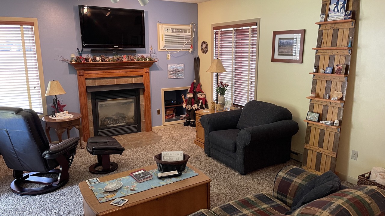 Photo of Livingroom in Clymer