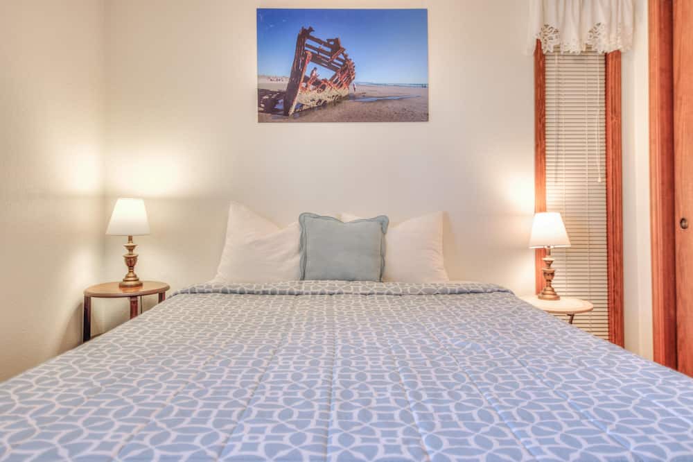 Photo of Bedroom in Sandpiper Village
