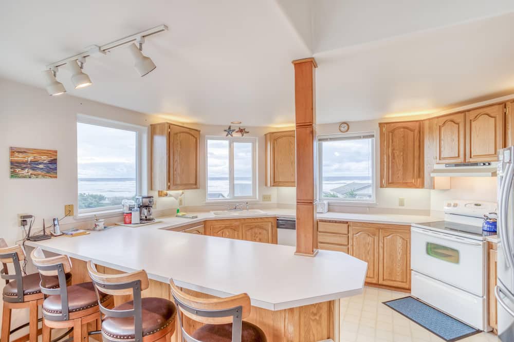 Photo of Kitchen in Sandpiper Village