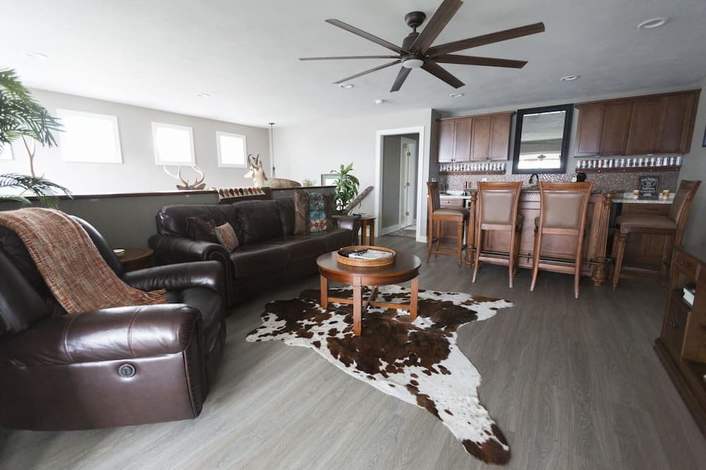 Photo of Livingroom in Bridgeport