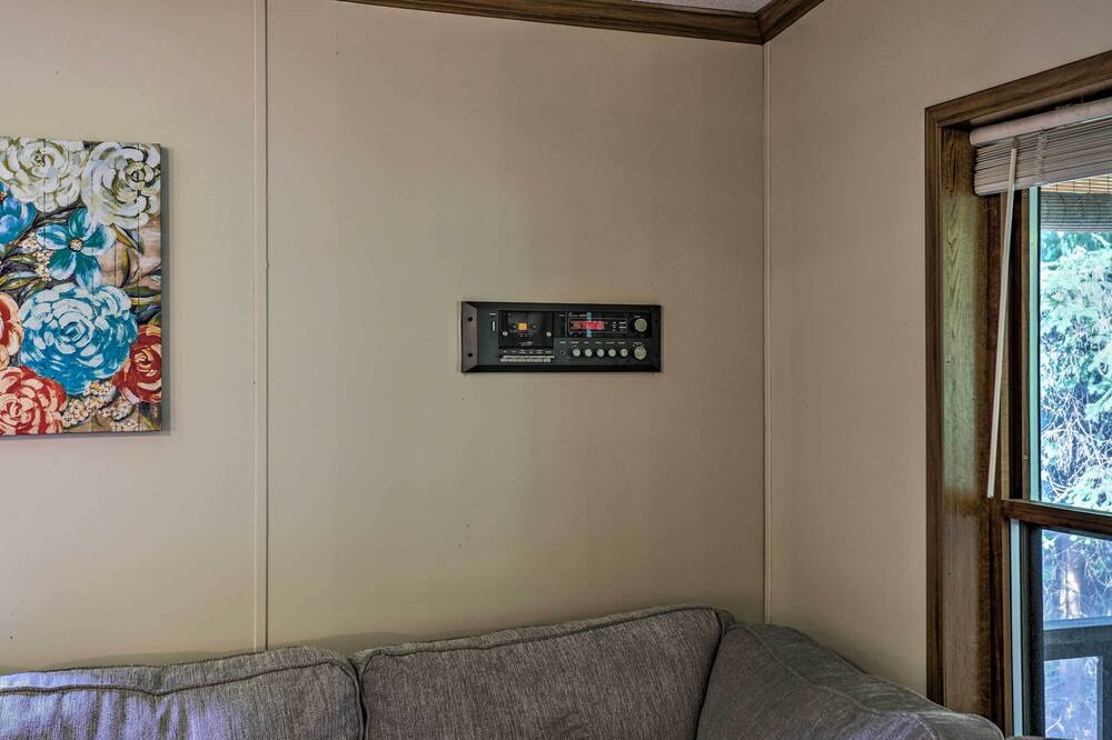 Photo of Livingroom in Livingston Manor