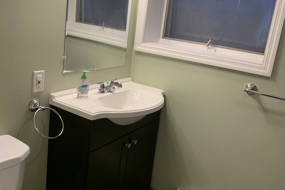 Photo of Bathroom in Diamond Point