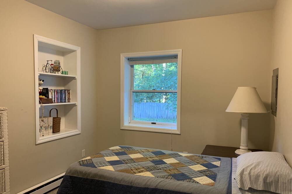 Photo of Bedroom in Diamond Point