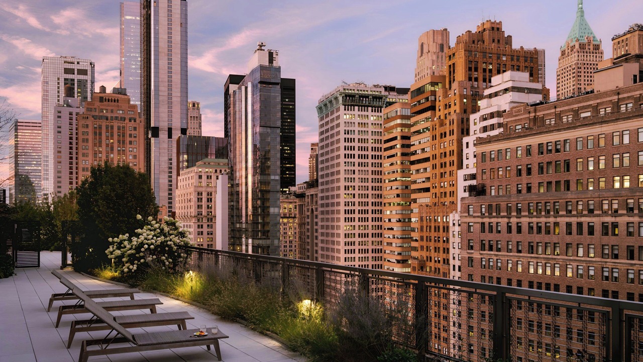 Photo of Others in Financial District