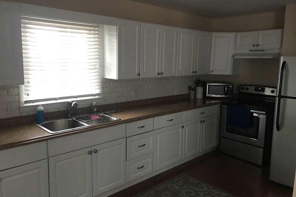 Photo of Kitchen in Wading River