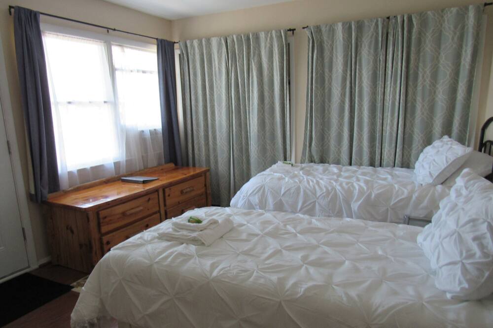 Photo of Bedroom in Wading River