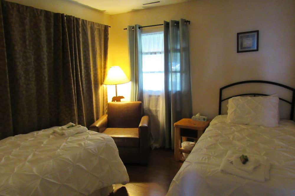 Photo of Bedroom in Wading River
