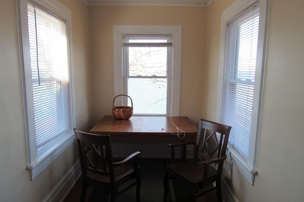 Photo of Bedroom in Wading River