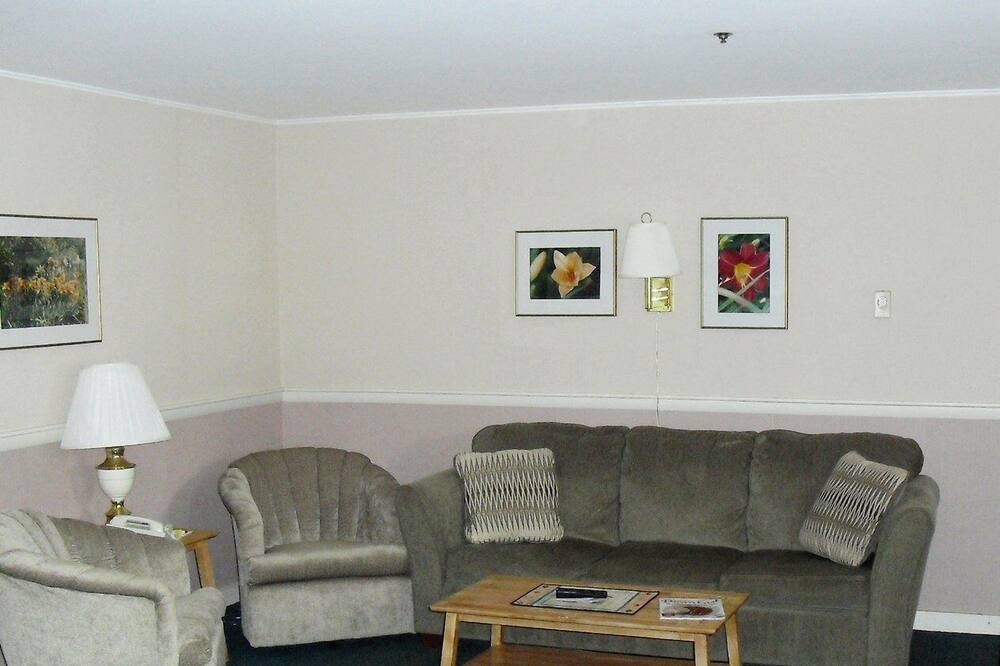 Photo of Bedroom in Bethel