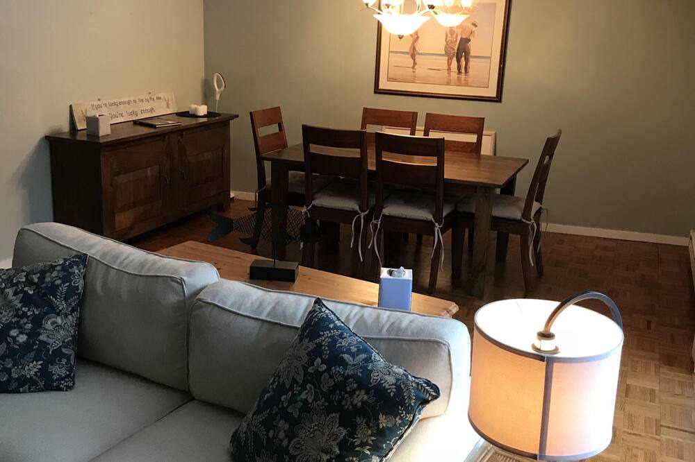 Photo of Livingroom in Villas at Montauk Downs