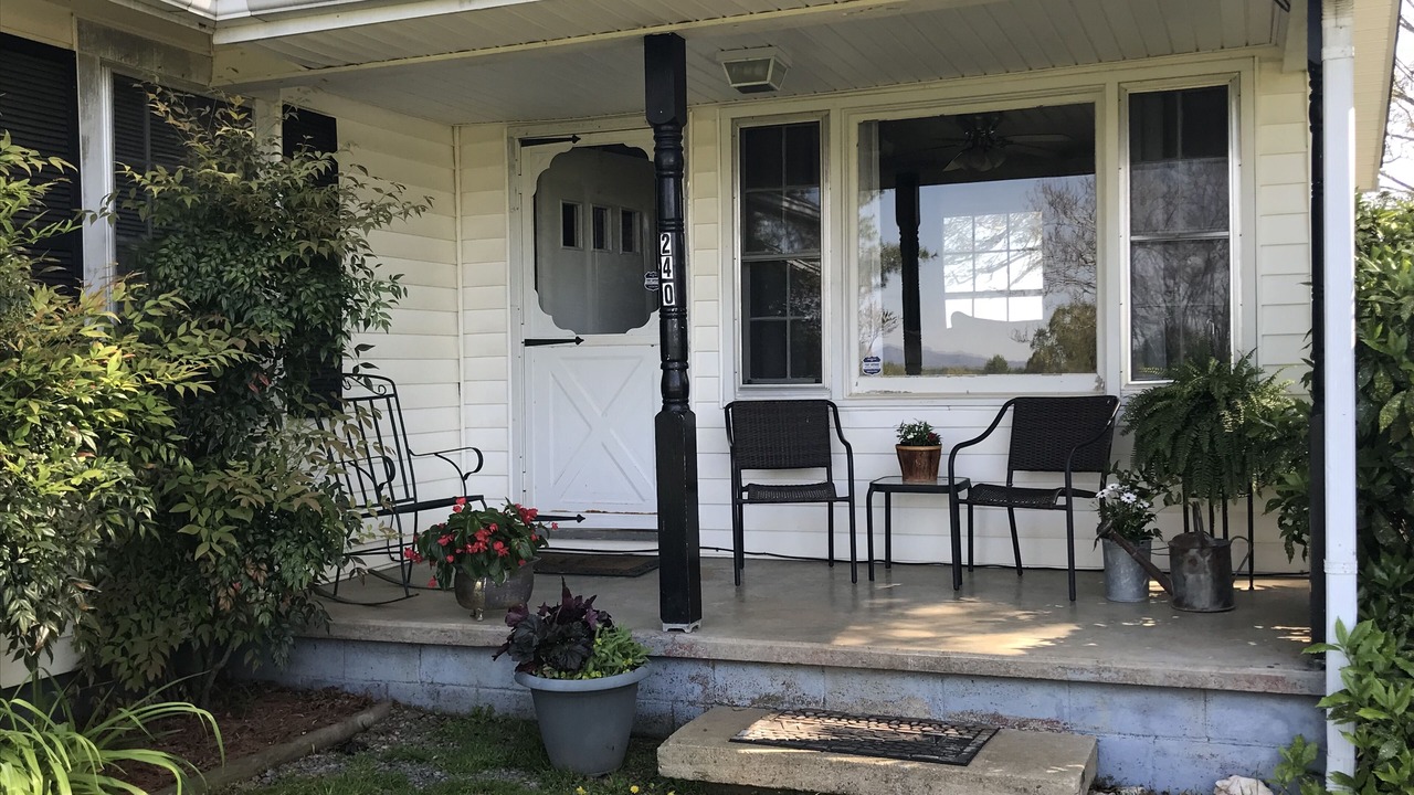 Photo of Patio Balcony in Elkin