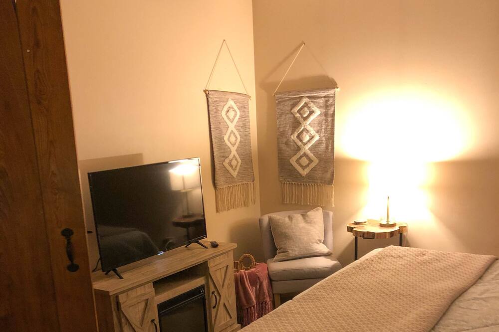 Photo of Bedroom in Kabletown