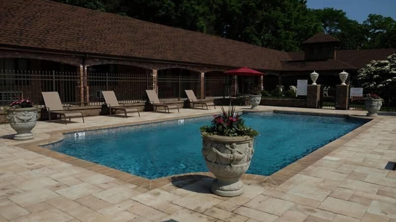 Photo of Outdoor in Centerport