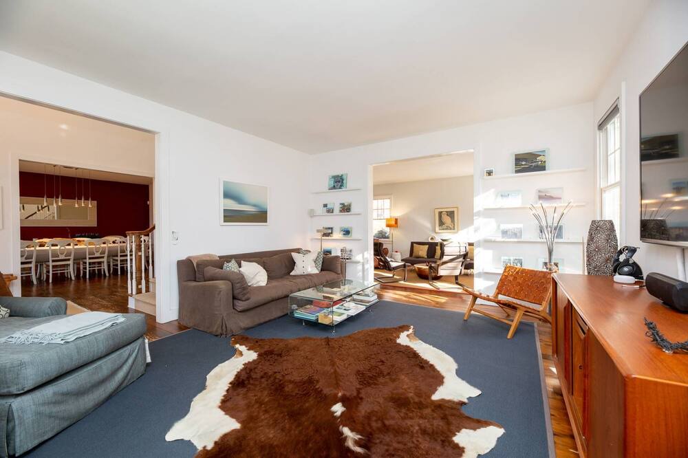Photo of Livingroom in Sagaponack