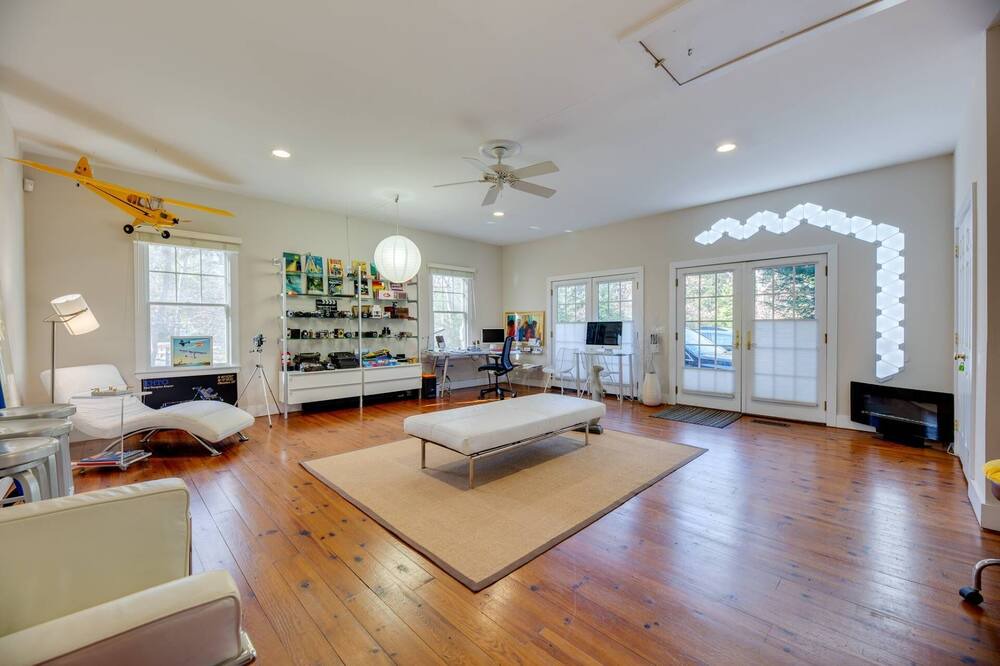 Photo of Livingroom in Sagaponack