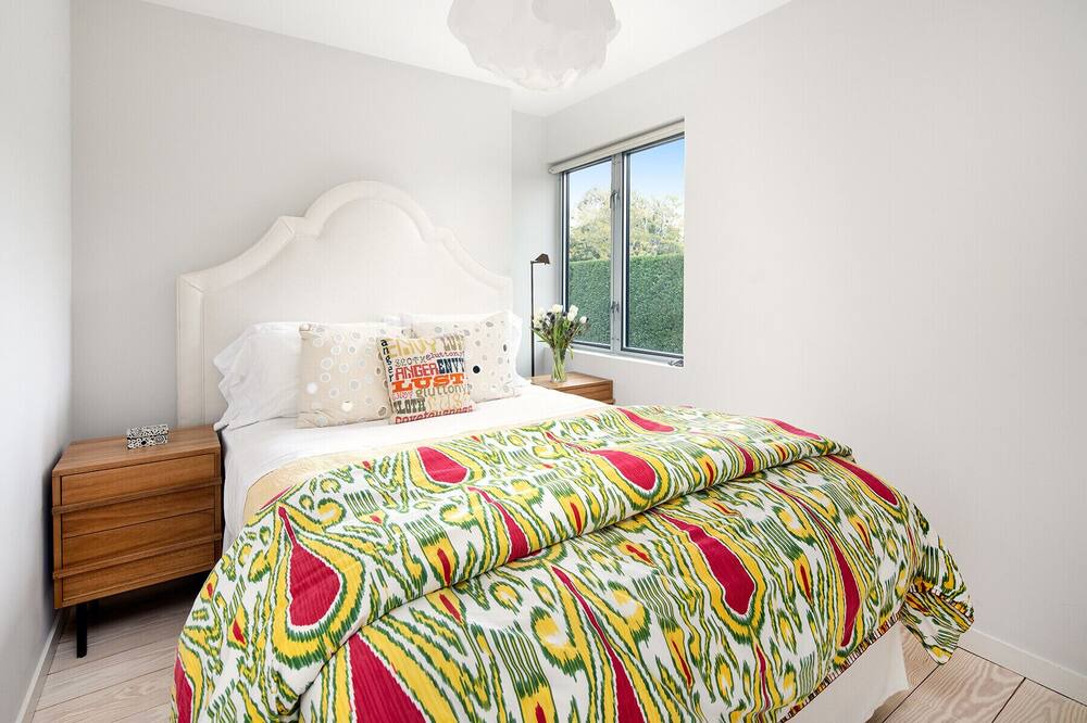 Photo of Bedroom in Sagaponack