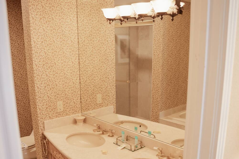Photo of Bathroom in North Creek
