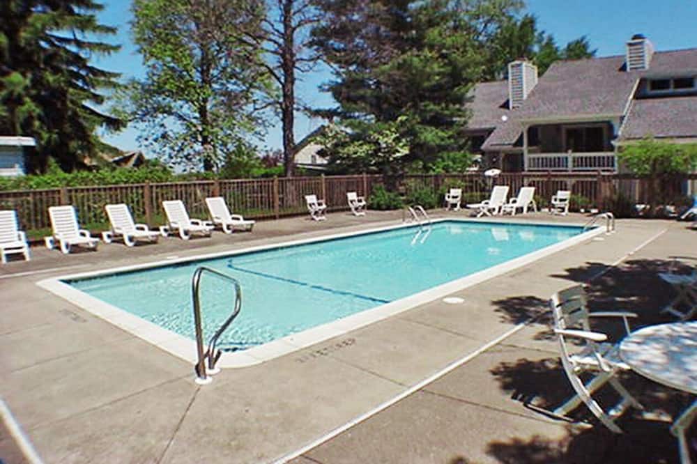 Photo of Outdoor in Chautauqua