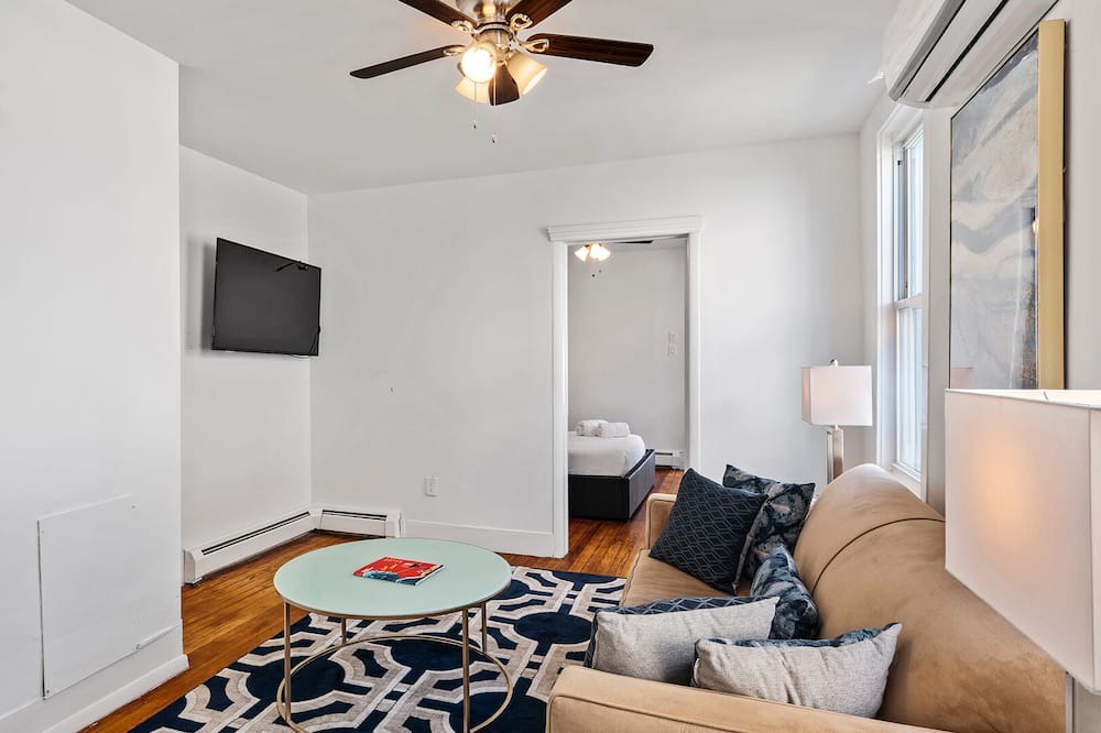 Photo of Bedroom in Ventnor City