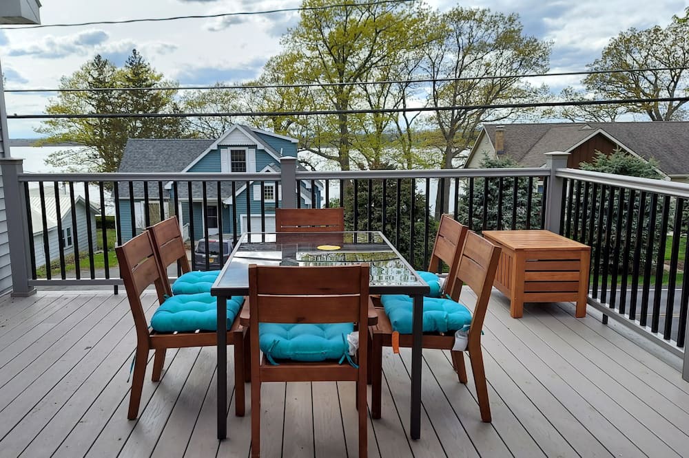 Photo of Patio Balcony in Saratoga Springs