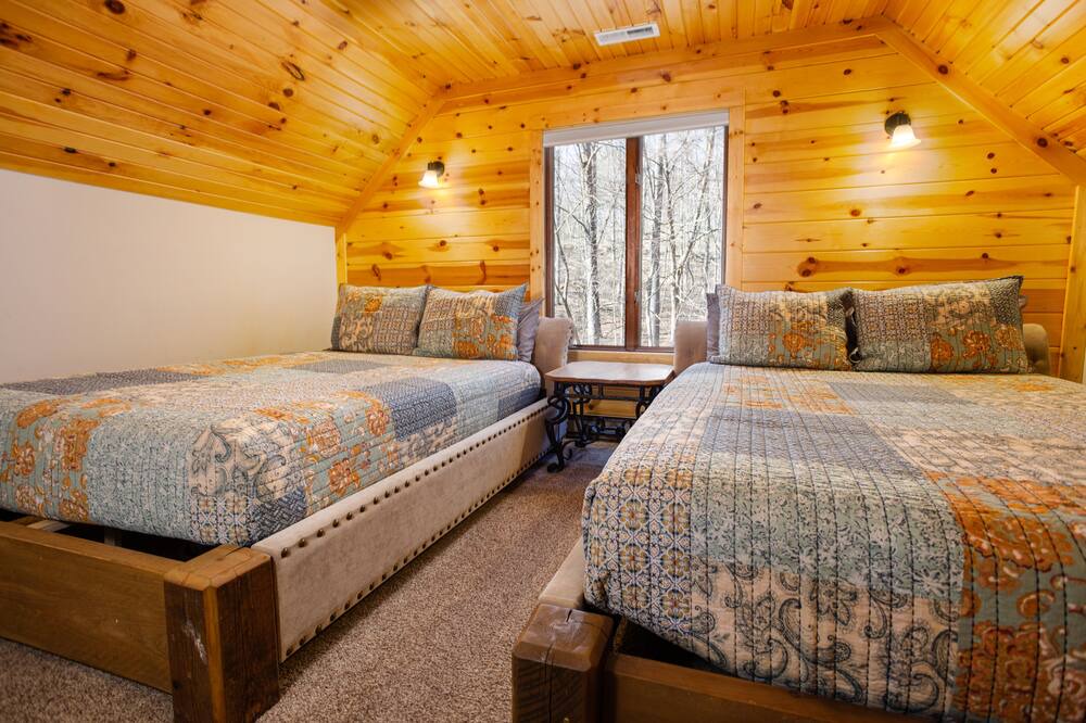 Photo of Bedroom in Butler