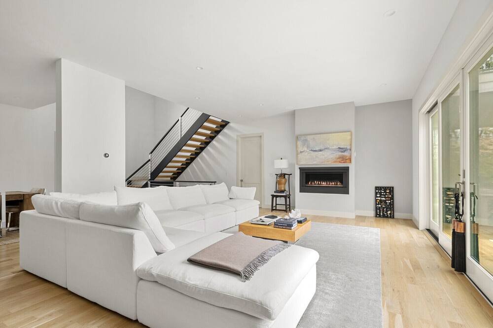 Photo of Livingroom in East Hampton