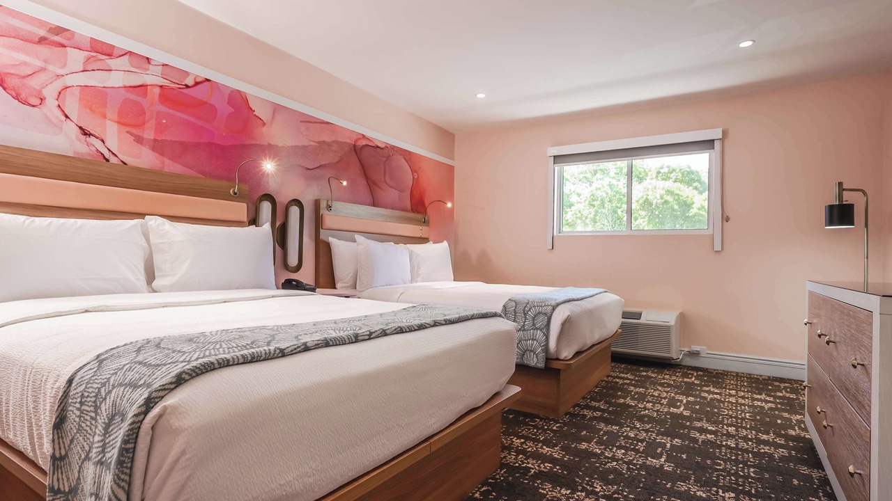 Photo of Bedroom in Shinnecock Hills