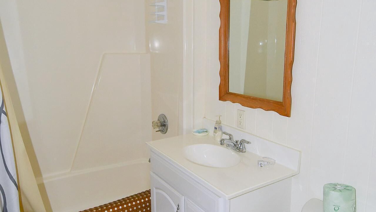 Photo of Bathroom in Berkeley Springs