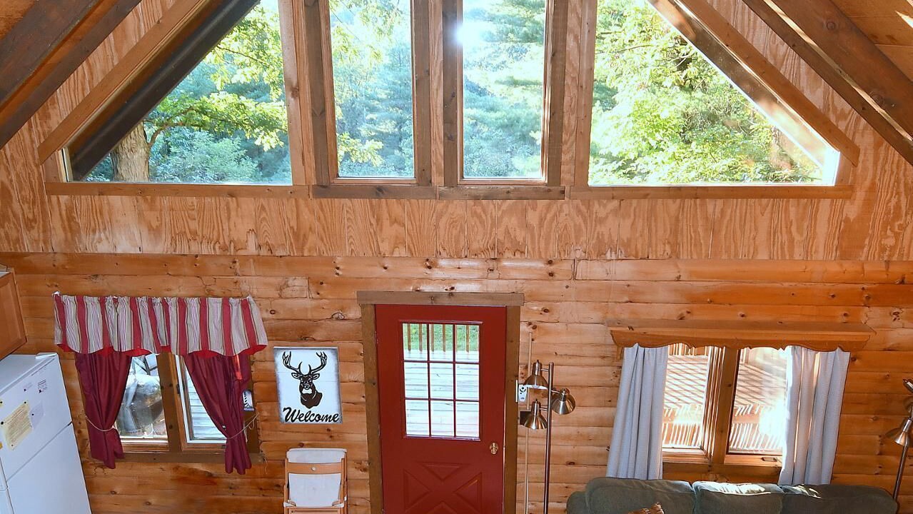 Photo of Livingroom in Berkeley Springs