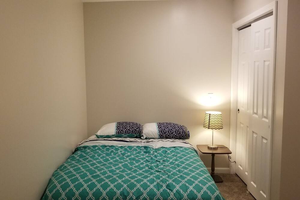 Photo of Bedroom in Baldwinsville