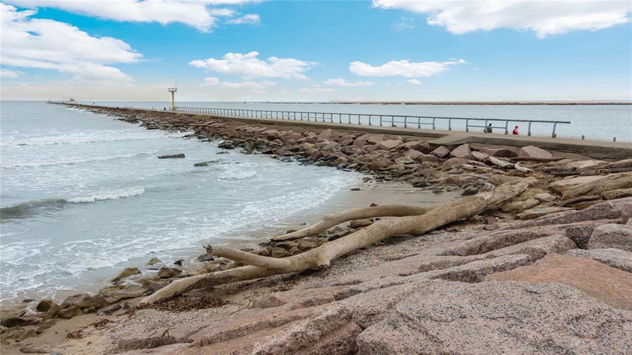 Photo of Others in Surfside Beach