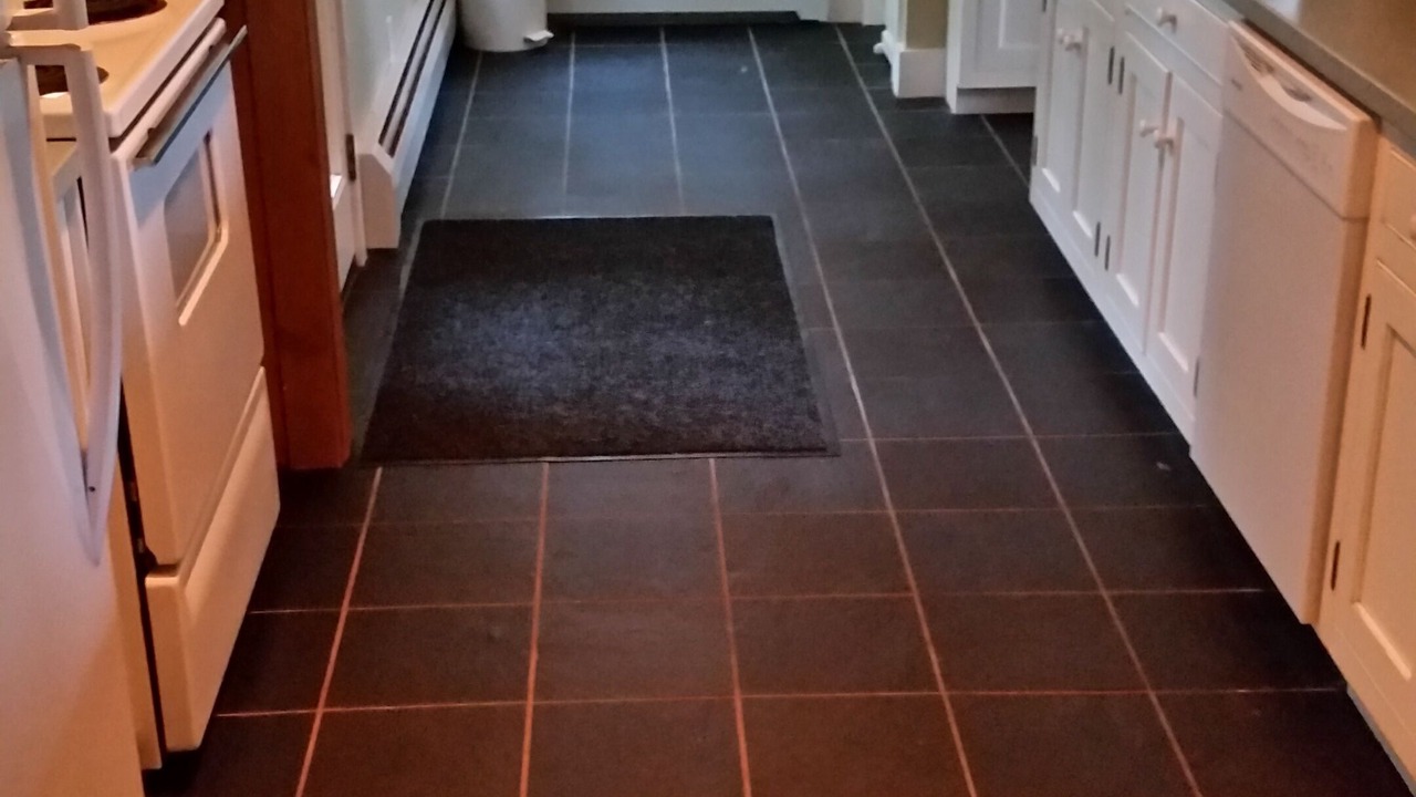 Photo of Kitchen in Center Lovell